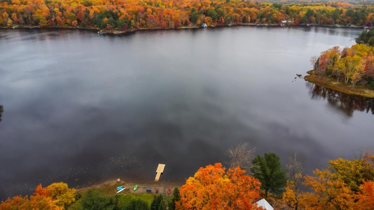 Muskoka Escape Hotel Port Carling Exterior photo