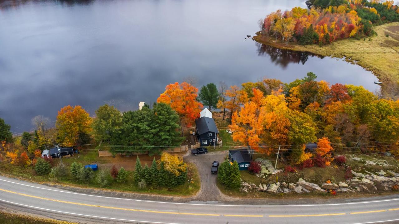 Muskoka Escape Hotel Port Carling Exterior photo