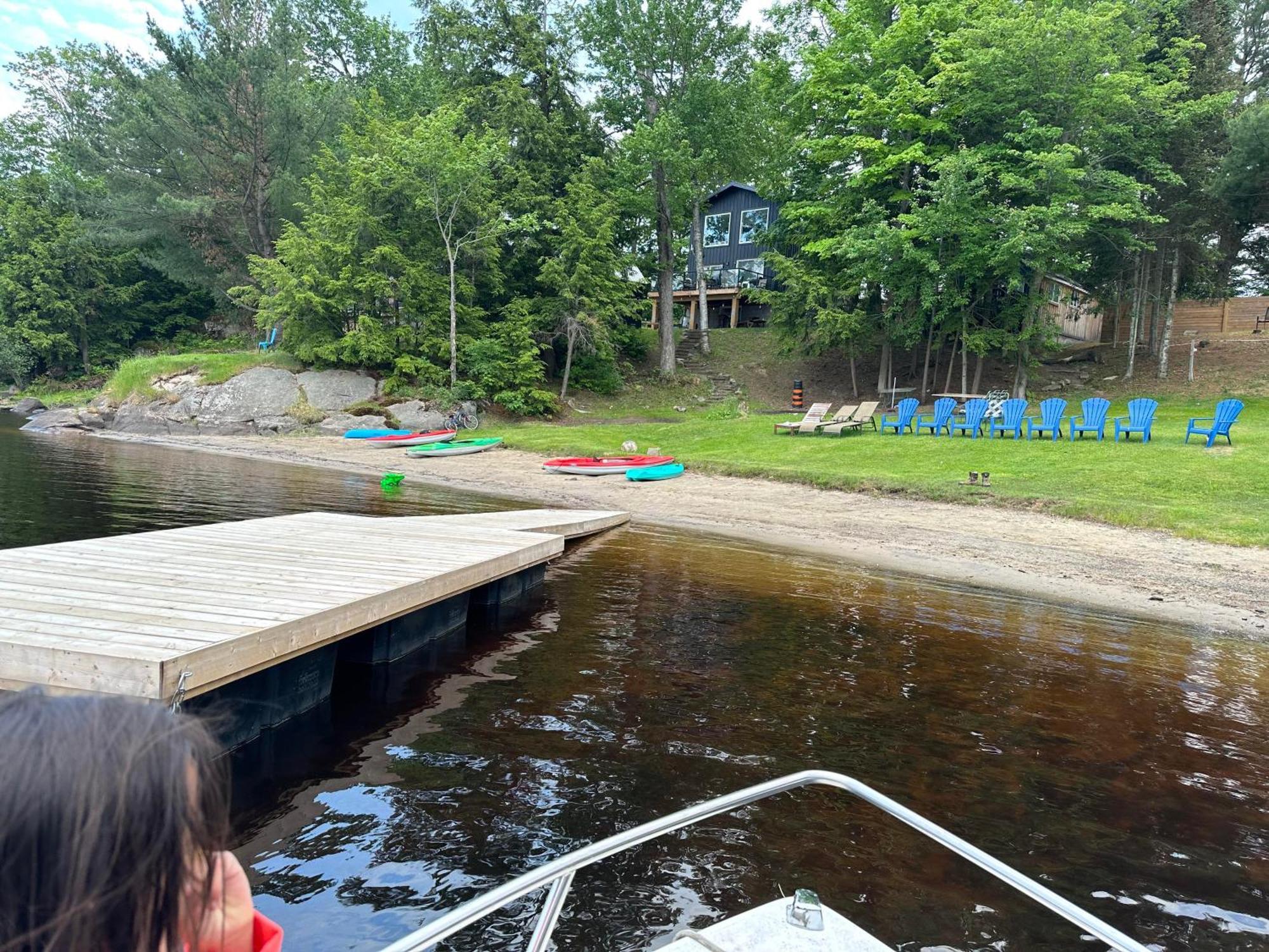 Muskoka Escape Hotel Port Carling Exterior photo